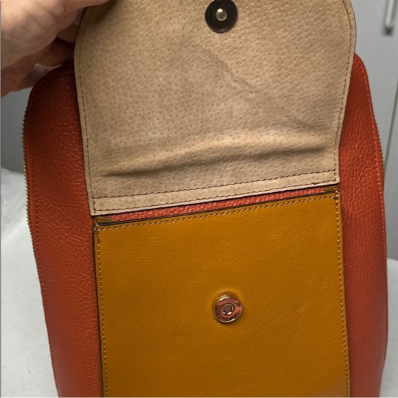 Divina Firenze Pebbled Leather Convertible Backpack Bag main image 7